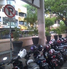 Dishub Semarang Bakal Tertibkan Parkir Liar dengan Cabut Pentil