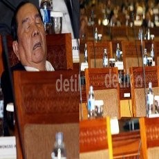 Pemandangan Sidang Paripurna, Anggota DPR Tidur Hingga Kursi Kosong