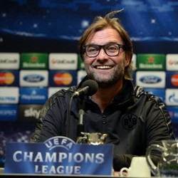 Tak Bisa Dampingi Tim dari Pinggir Lapangan, Klopp Tak Risau