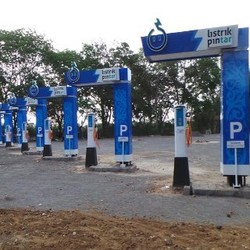 Tempat Setrum Ini Sudah Menanti Mobil Listrik Lamborghini Dahlan Iskan