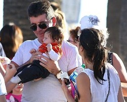 Hamili Mantan Istri Sahabat Sendiri, Simon Cowell Belajar Jadi Ayah