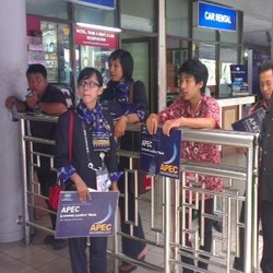 Tamu APEC 2013 Mulai Ramaikan Bandara Ngurah Rai