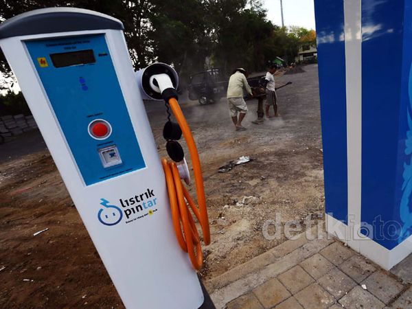 Stasiun Pengisian Bahan Bakar Listrik untuk KTT APEC