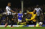 Everton Kalahkan Newcastle 3-2