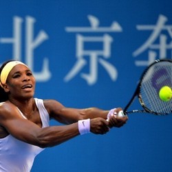 Bikin 10 Ace, Serena Pijak Babak Ketiga