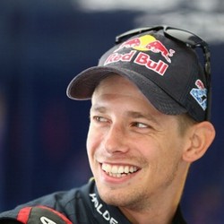 Bulan Ini Stoner Akan Melaju Lagi di Phillip Island