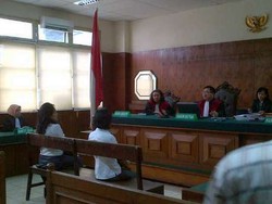 Julita Siap Bertarung di Pengadilan Lagi Demi Tali Pusarnya yang Hilang