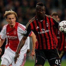 Penalti Balotelli di Injury Time Selamatkan Milan dari Kekalahan