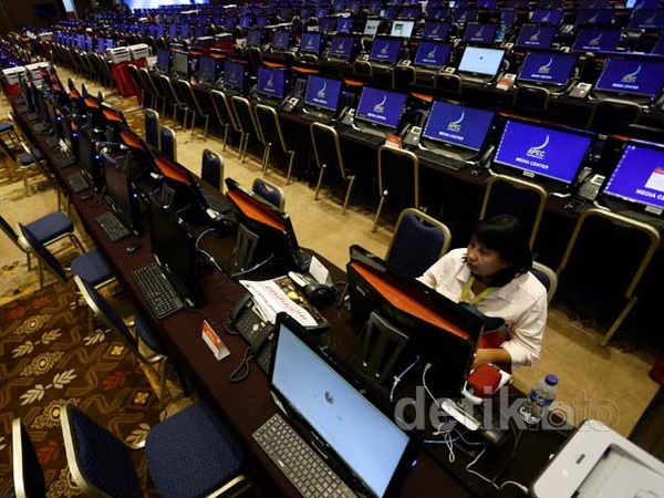 Koneksi Berkecepatan Tinggi Dukung Peliput APEC