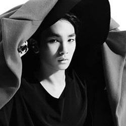 Key SHINee Abu-abu di Teaser Everybody
