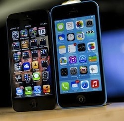 Aib di iOS 7: Berlubang dan Tak Stabil, Bikin Pusing!