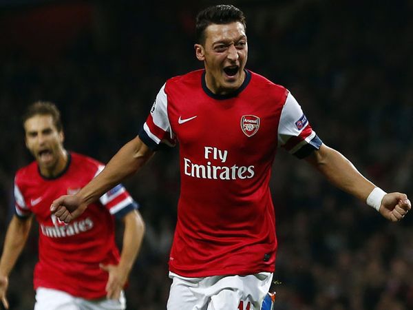 Bekuk Napoli, Arsenal Kokoh di Puncak