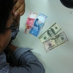 Pemerintahan AS Tutup, Kok Dolar Masih Perkasa Terhadap Rupiah?