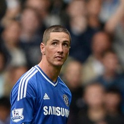 Cedera Lutut, Torres Mungkin Absen 15 Hari