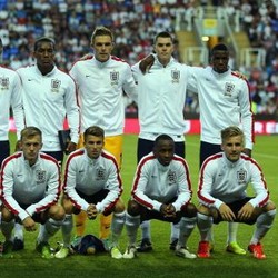 Gerrard tentang Kendala Bakat Muda Inggris Unjuk Gigi di Premier League