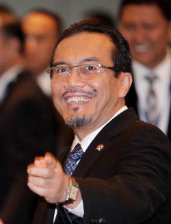 Fathanah Ditangkap, Mentan Suswono Bergegas Telepon Luthfi Hasan