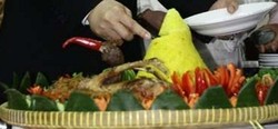 Tumpeng dan Rendang, Makanan yang Disajikan untuk Pimpinan APEC