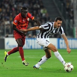 Juve Main Buruk Saat Bertahan