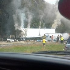 Pecah Ban, Bus Tabrak Beberapa Kendaraan di AS dan Tewaskan 8 Orang