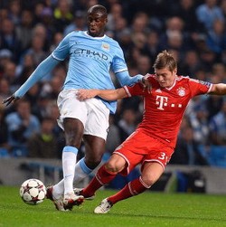 Dominasi Lini Tengah Die Roten dan Gagalnya 4-4-2 The Citizens