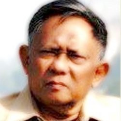 Sutradara Chaerul Umam Meninggal Dunia