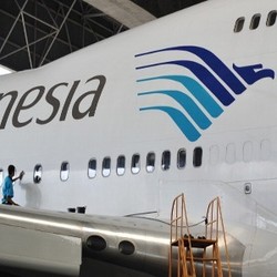 Penumpang Garuda Sudah Bisa Internetan di Pesawat