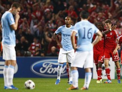 Tambahan poin penuh ini membuat Bayern kokoh di posisi pertama Grup D dengan enam poin, sementara The Citizens di posisi kedua dengan tiga poin karena unggul selisih gol dari CSKA Moskow, yang beberapa jam sebelumnya menang 3-2 atas Viktoria Plzen. REUTERS/Darren Staples.