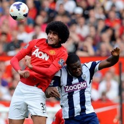 Punya Pengalaman dan Fisik Menunjang, Fellaini Siap Jadi Bek