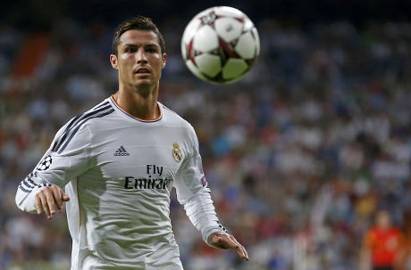 Ronaldo dan Angka 100-nya di Kompetisi Eropa