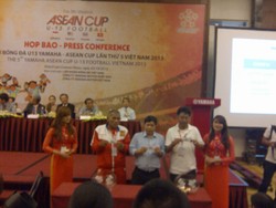 Garuda Red Gabung Vietnam, Garuda White Segrup Thailand