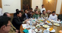 Ditemui Jokowi, Warga yang Tegang Jadi Tenang