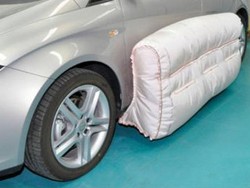 Ada Airbag di Eksterior Mobil