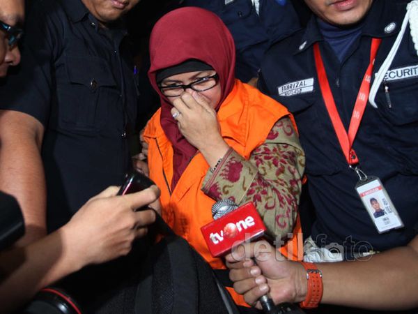 Advokat Susi Ditahan Terkait Kasus Suap Ketua MK