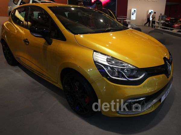 Mobil Legendaris Renault