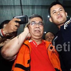 Terkait Kasus Suap Akil, BPK Siap Audit MK