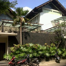 Warga Sebut Atut Sering Sambangi Rumah Mentereng Ini di Bandung