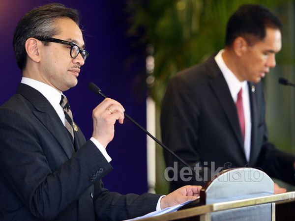 Menlu dan Mendag Jumpa Pers Masalah APEC