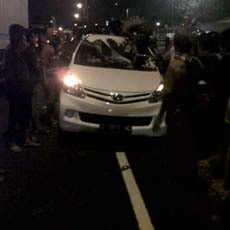 Mobil Rombongan Takziah Tabrak Truk, 3 Orang Tewas