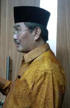Soal Akil, Jimly Persoalkan Kerja Mahfud MD