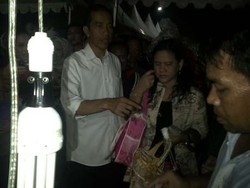 Jokowi akan Terus Sempurnakan Pelaksanaan Festival Kaki Lima di Monas