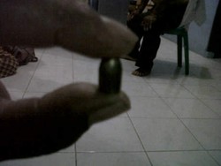 Jebret! Peluru Nyasar Masuk ke Dapur Rumah Warga Depok