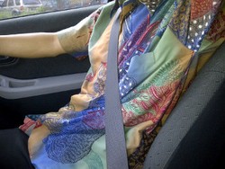 Hanya Pakai Seat Belt Bagian Atas, Tulang Rusuk Bisa Patah