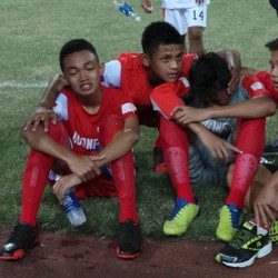 Garuda Red Runner-Up, Garuda White Peringkat Empat