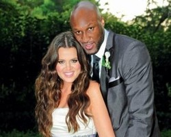 Tanda Tangan Surat Cerai, Khloe Kardashian Masih Tunggu Niat Baik Suami