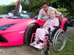 Keinginan Gadis Ini: Naik Lamborghini Disopiri Presenter Top Gear