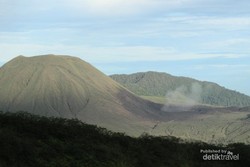 Puncak Mahawu, Sunrise & Sunset Terbaik di Sulawesi Utara
