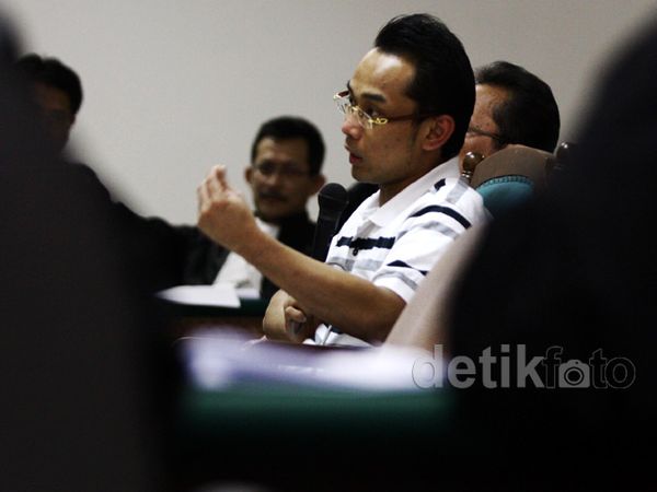Yudi Setiawan Bersaksi untuk Luthfi Hasan