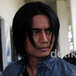 Sering Ciptakan Lagu untuk Penyanyi Wanita, Charly Setia Band Tak Takut Digosipkan