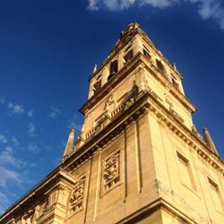 Mengintip Keindahan Mezquita, Katedral yang Dulunya Mesjid di Cordoba