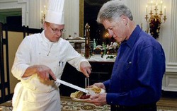 Di Saat Krisis, Presiden Amerika Serikat Ingin Makan Makanan Lezat